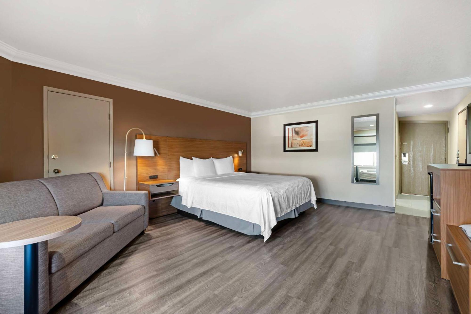 Best Western Plus Newport Mesa Inn Costa Mesa Extérieur photo