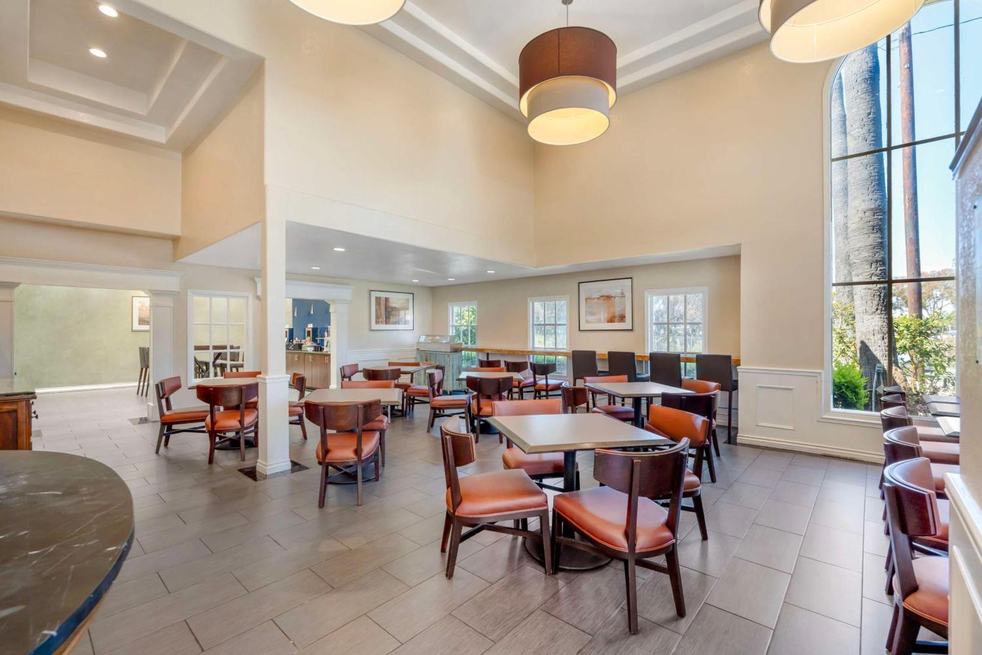 Best Western Plus Newport Mesa Inn Costa Mesa Extérieur photo