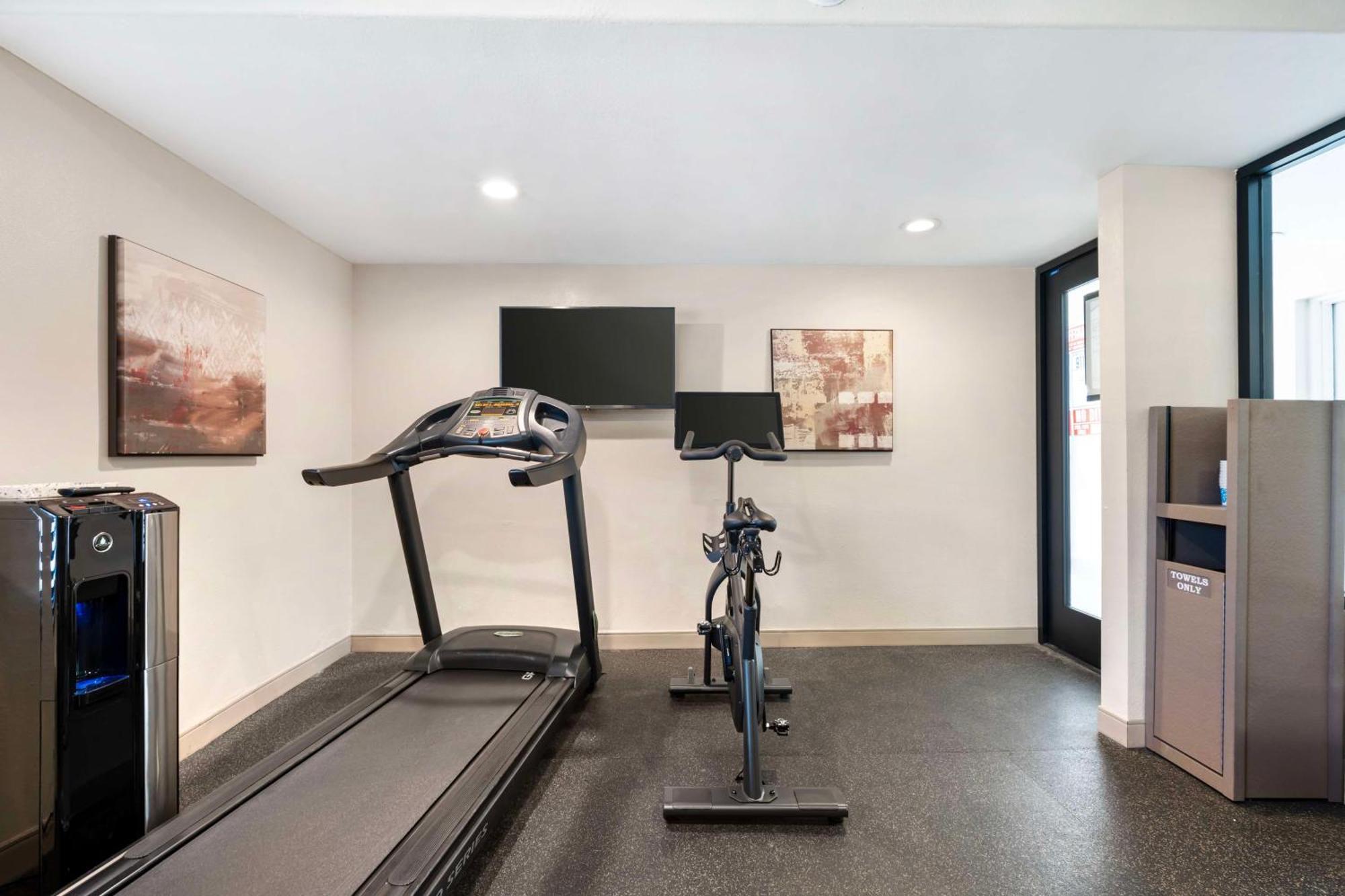 Best Western Plus Newport Mesa Inn Costa Mesa Extérieur photo
