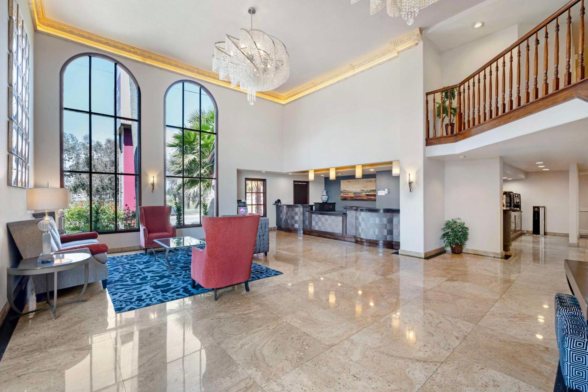 Best Western Plus Newport Mesa Inn Costa Mesa Extérieur photo