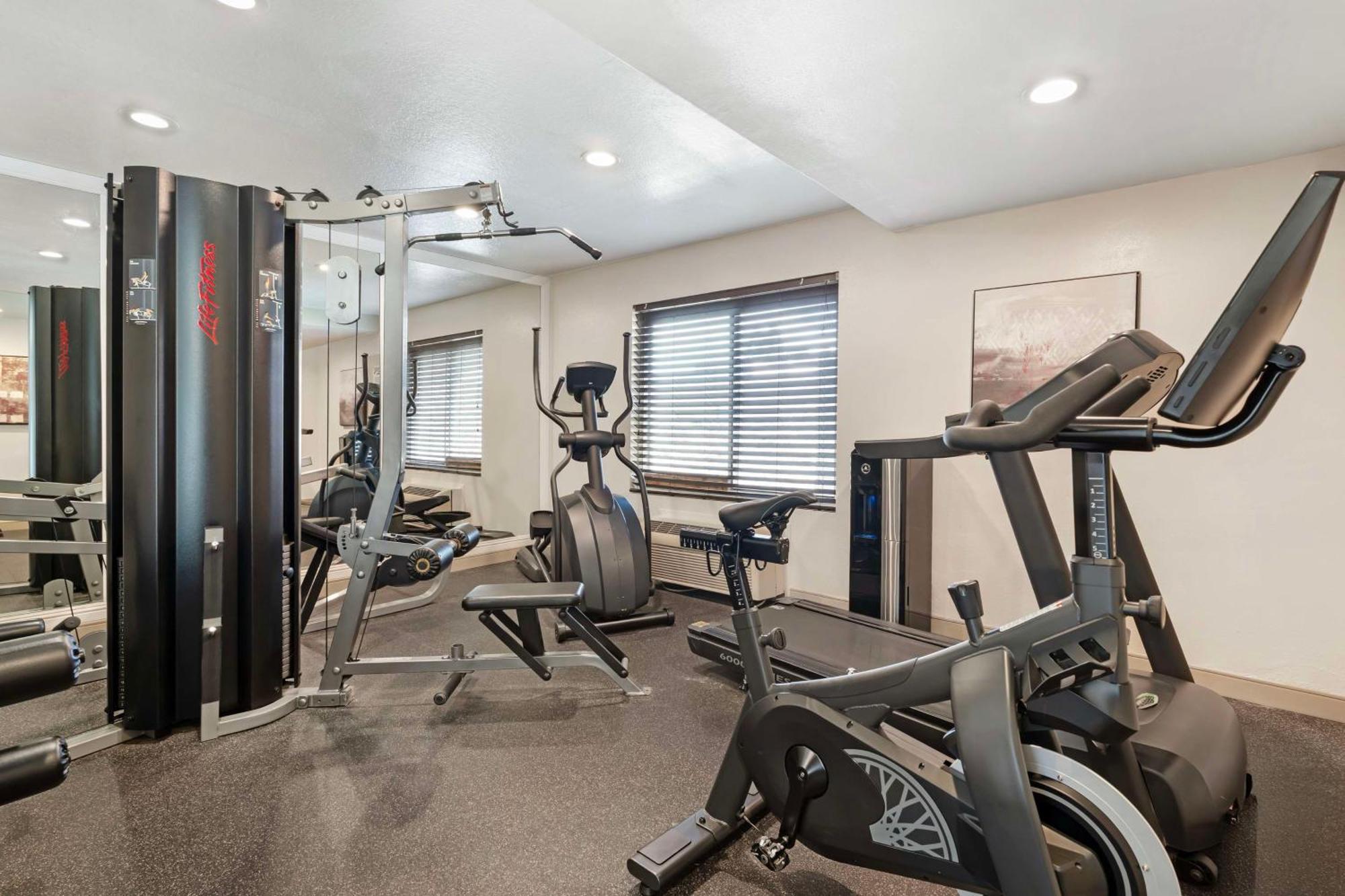 Best Western Plus Newport Mesa Inn Costa Mesa Extérieur photo